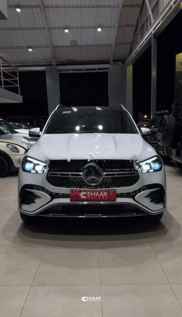 Mercedes Benz GLE 400 2025