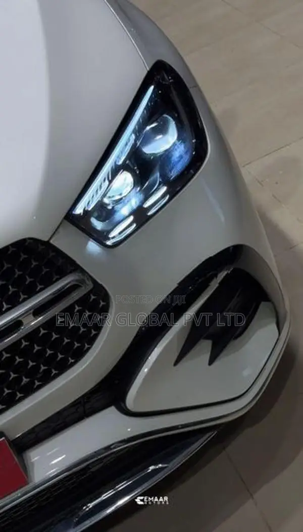 Mercedes Benz GLE 400 2025
