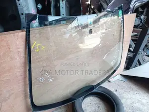 Toyota IST Windscreen