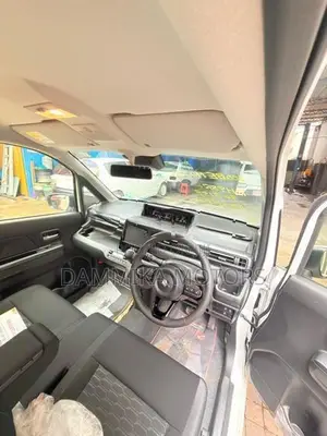 Suzuki Wagon R Custom ZX Highest 2026