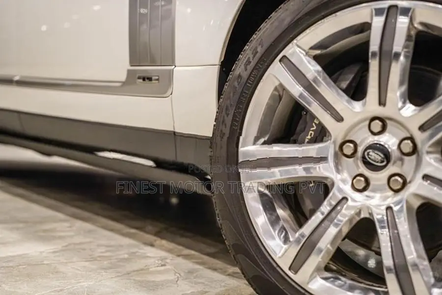 Land Rover Range Vogue LWB Autobio 2019
