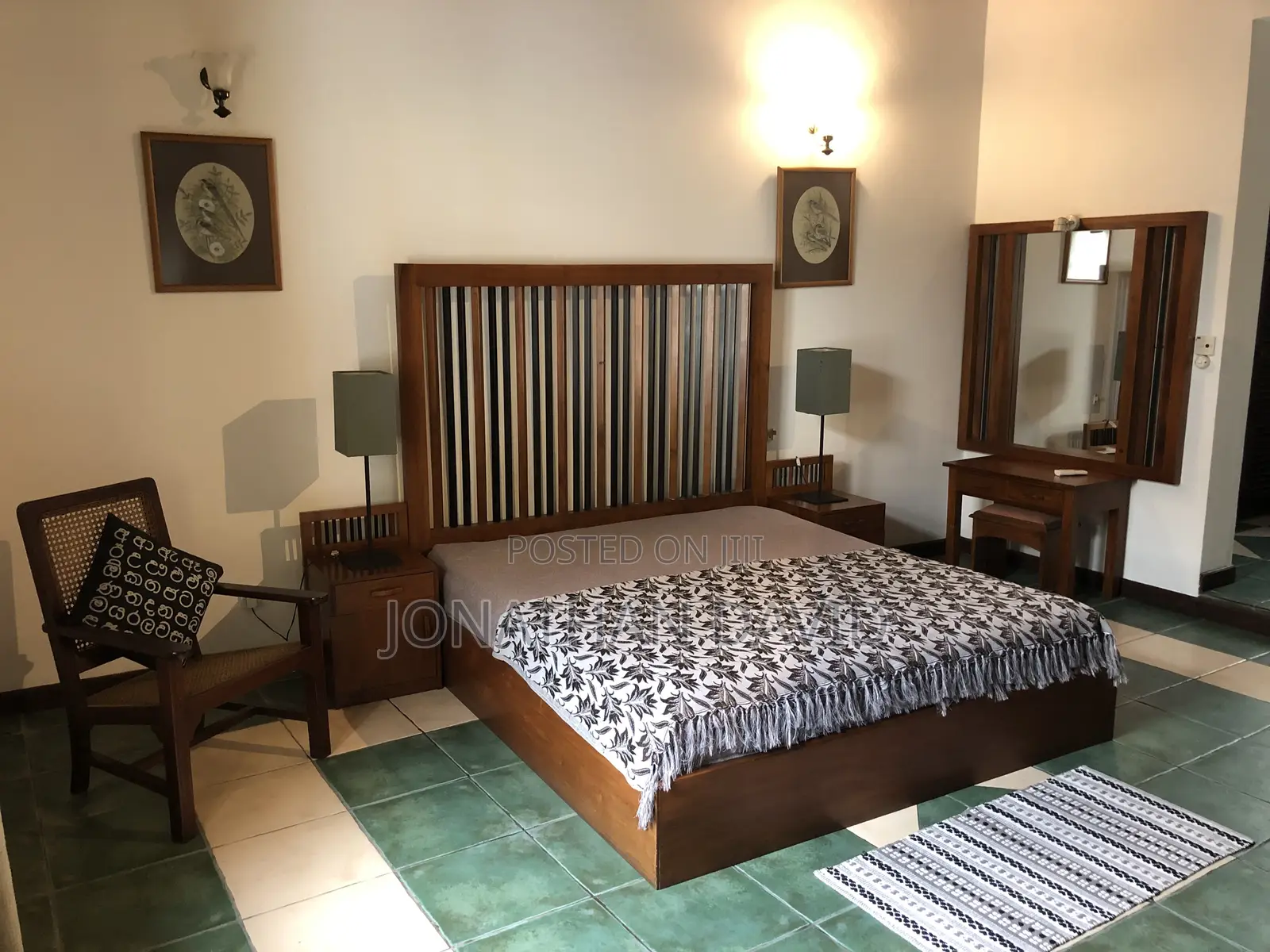 Furnished 8bdrm House in Kandewatta, for sale