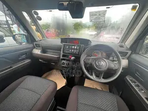 Toyota Roomy X Safety 2023