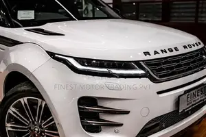 Land Rover Range Evoque HSE R-Dynamic 2025