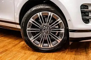 Land Rover Range Evoque HSE R-Dynamic 2025
