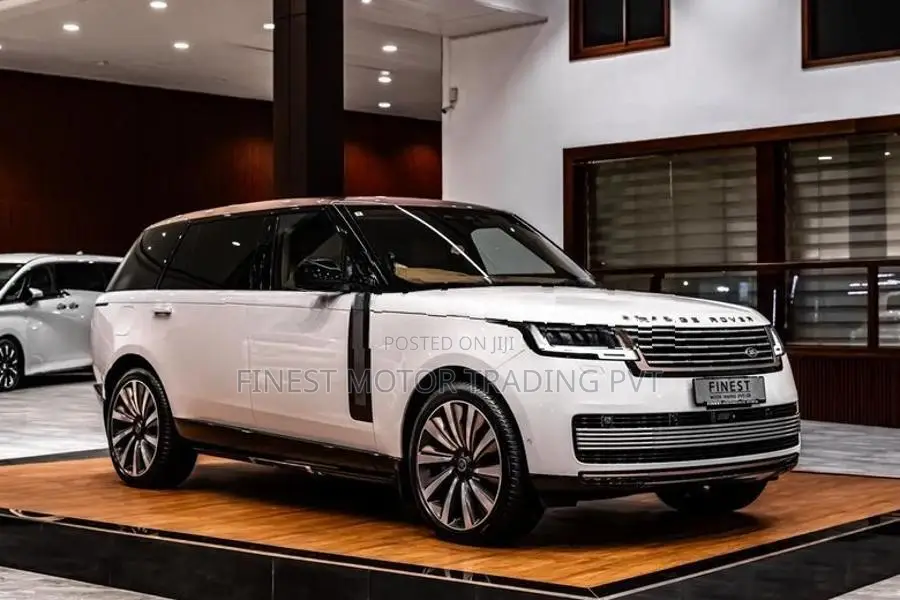 Land Rover Range SV 4.4L V8 1OF1 2025