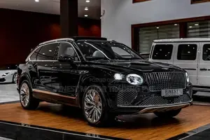 Bentley Bentayga Extended wheelbase 2025