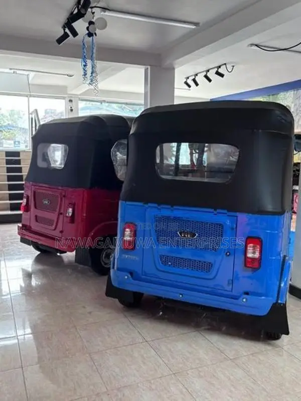 Bajaj RE 2026