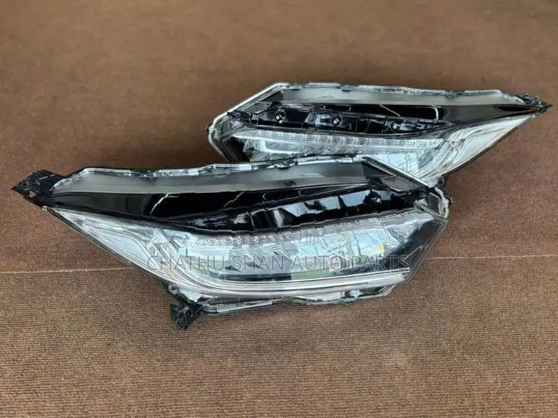 Honda Vezel Head Light