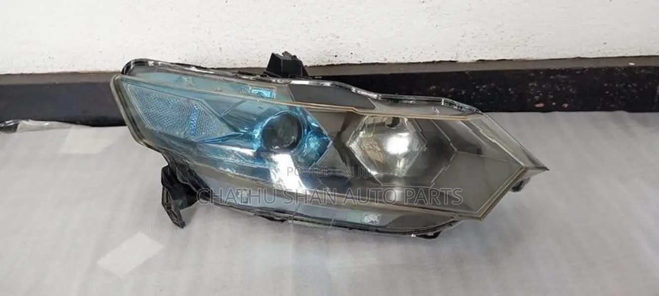 honda insight head light