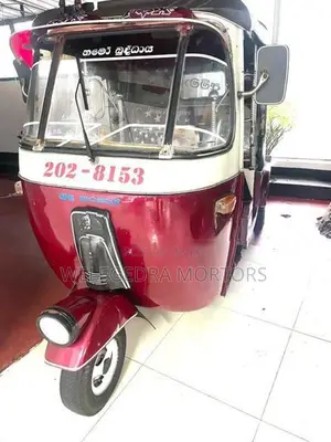 Bajaj RE 2004