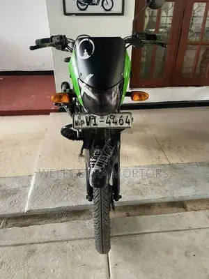 Bajaj Platina 2011