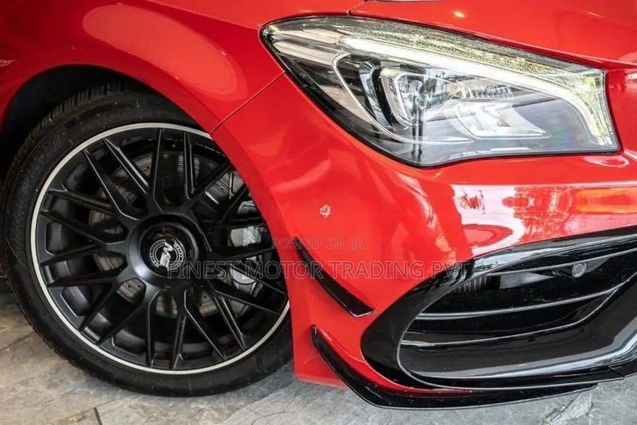 Mercedes Benz CLA45 S AMG Premium plus 2016