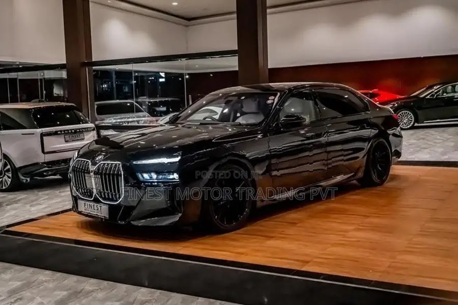 BMW 740i M-Sport Plus package 2024