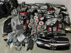 Toyota Roomy Tank Daihatsu Taft Cast Taillight Tail light Taillamp Lam