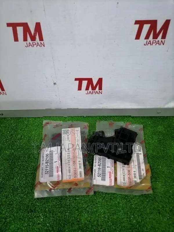 Toyota Townace S402 Radiator Mount Brackets (One Side)