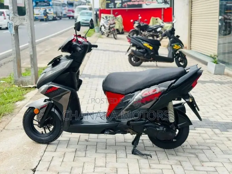 Yamaha Ray ZR 2018