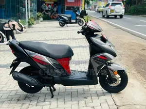 Yamaha Ray ZR 2018
