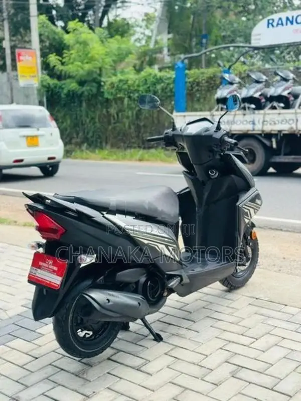 Yamaha Ray ZR 2019
