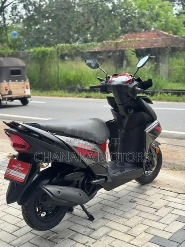Yamaha Ray ZR 2018