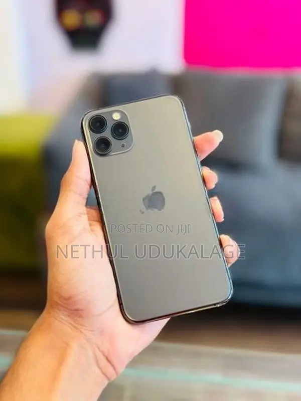 Apple iPhone 11 Pro 256GB (Used)