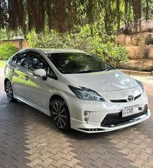 Toyota Prius 2012