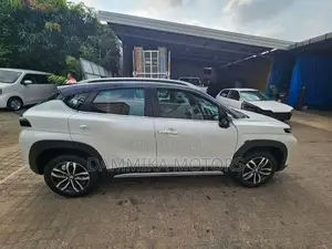 Toyota Taisor Urban Cruiser V - AT 2026