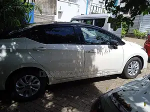 Nissan Almera VL 2025