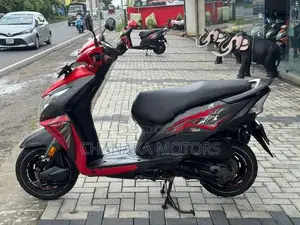 Honda Dio 2017