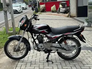 Bajaj CT100 2015