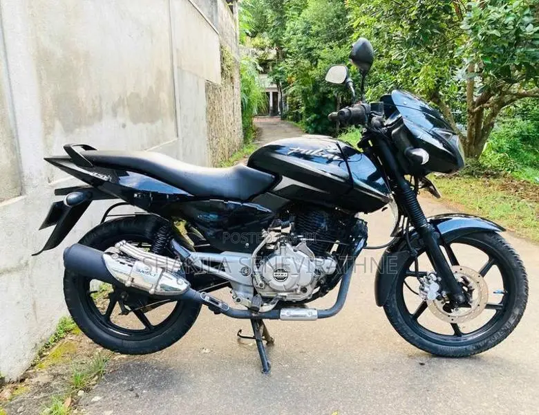 Bajaj Pulsar 150 2017
