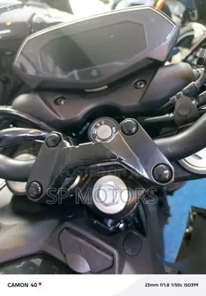 Bajaj Pulsar N160 Premium 2026