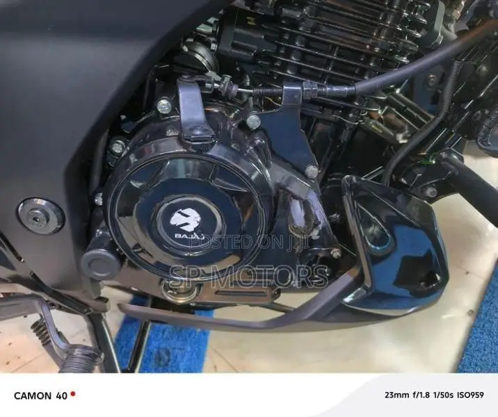 Bajaj Pulsar N160 Premium 2026