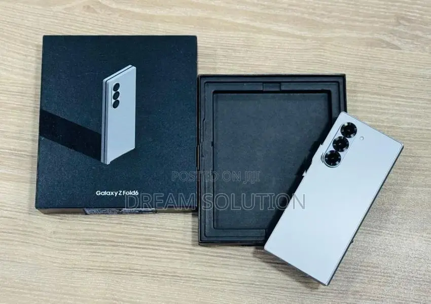 Samsung Galaxy Z Fold 6 12GB|256GB 5G (Used)