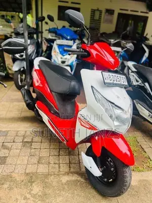Honda Dio Red/White 2016