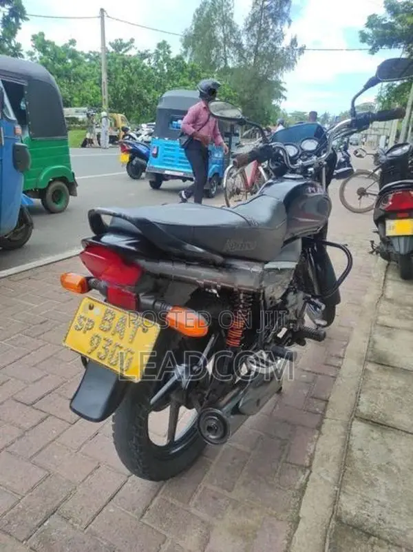 Bajaj Platina 100 2014