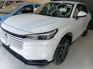 Honda Vezel Z Premiun 10 Speaker 2025
