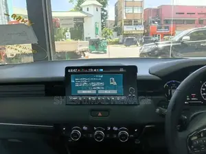 Honda Vezel Z Premiun 10 Speaker 2025