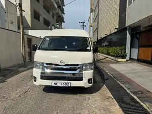 Toyota KDH 2025