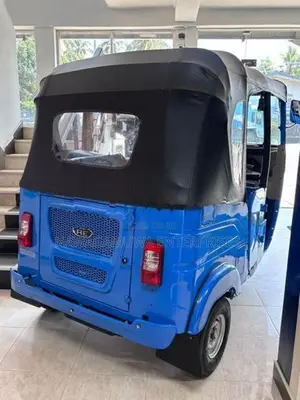 Bajaj RE 2026