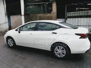 Nissan Almera 2023