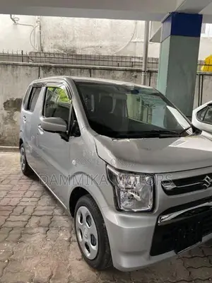 Suzuki Wagon R 2023