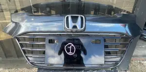 Honda Vezel Ru3 Front Shell