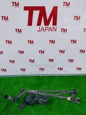 Nissan N16 FG10 Wiper Inner Arm