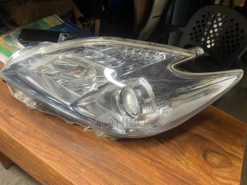 Toyota Prius W30 Headlight