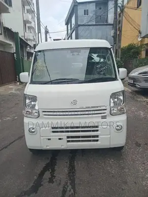 Nissan Clipper 2023