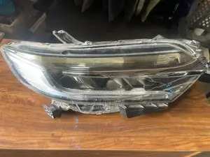 Honda Fit shuttle Gp7 Headlight