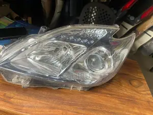 Toyota Prius W30 Headlight