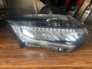 Honda Vezel Ru3 (2018) Headlight