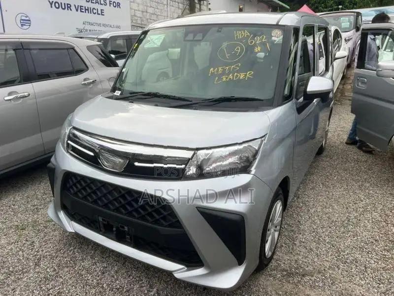 Toyota Roomy X Grade 2023